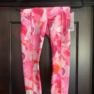 Athleta Ultimate Stash II Capri